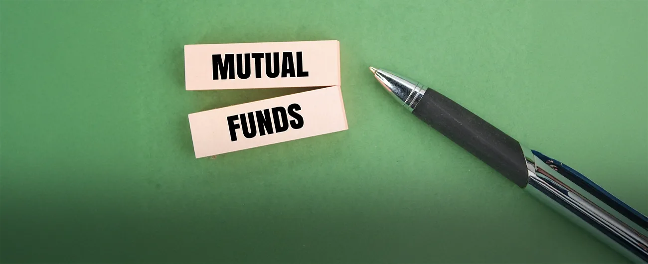 difference between regular and direct mutual fund